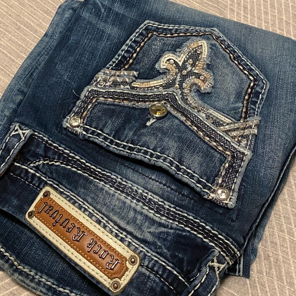 Rock revival low rise boot cut quality Jeans 32